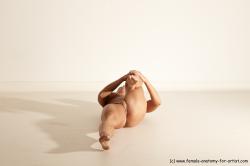 Gymnastic reference poses Estera